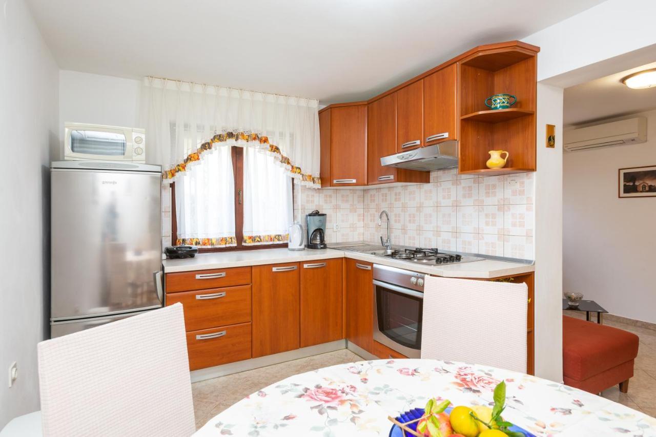 Maretic Appartement Medulin Buitenkant foto